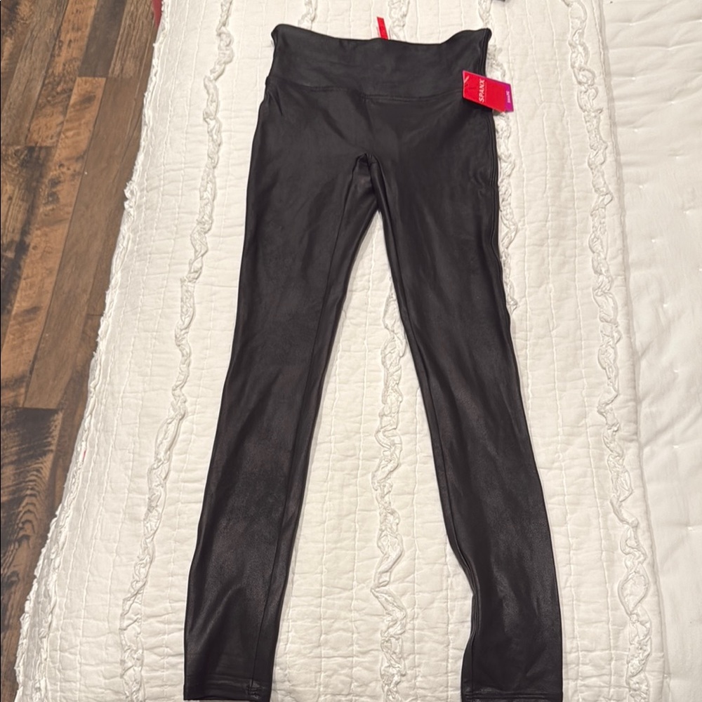 Chic Black Leggings